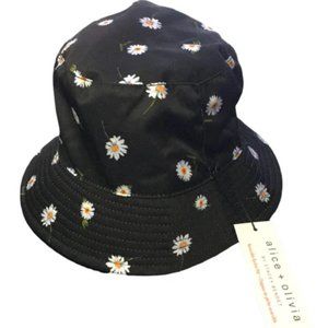 Alice + Olivia Black Daisy Bucket Hat- New With Tags